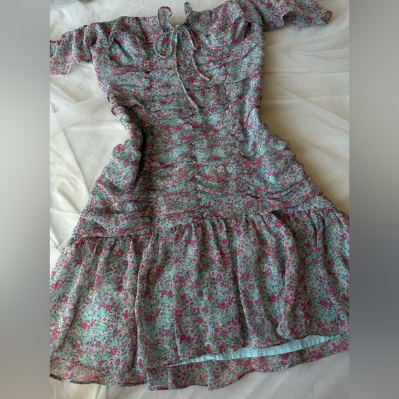 ASTR the Label Floral Ruched Ruffle Mini Dress - Picture 5 of 7